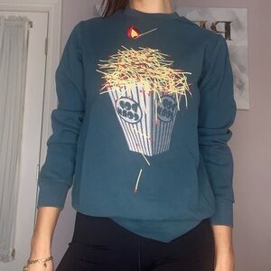 Sweatshirt with graphic print and embroidery